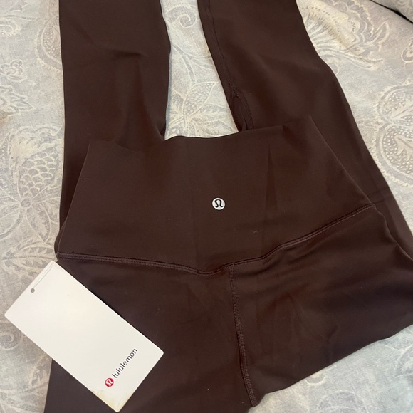 New lululemon Align HR Crop 23” - Picture 3 of 7